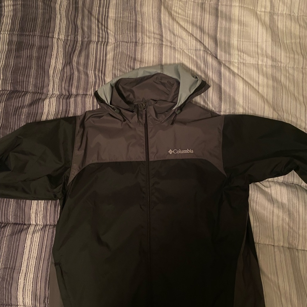 Columbia Rain jacket